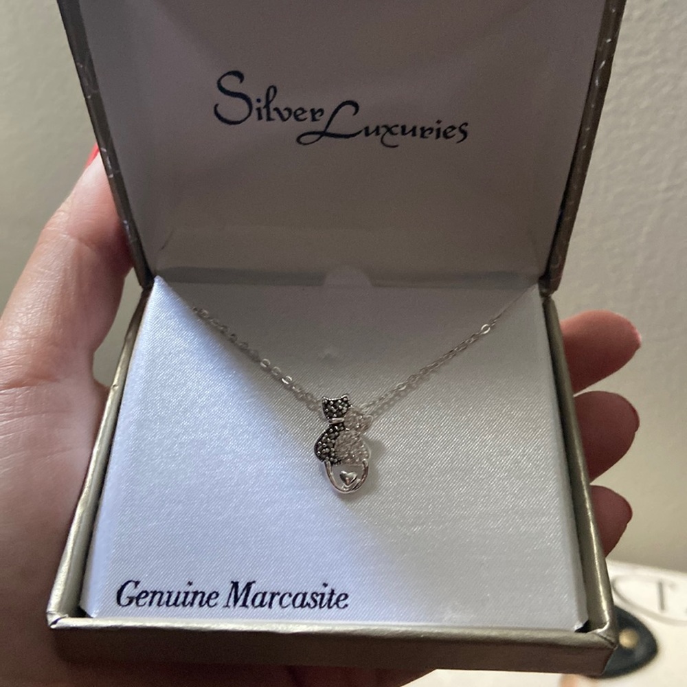New cat Marcasite necklace